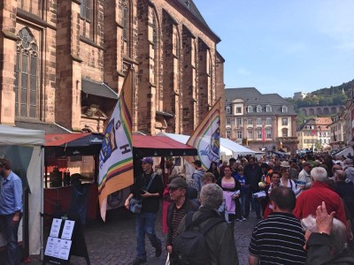 Derby am Heidelberger Herbst: Am Derby-Tag findet mit dem Heidelberger Herbst das größte Stadtfest der Neckarmetropole statt - natürlich ist die Rudergesellschaft auch hier vertreten!